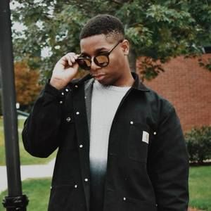 Meet your Posher, Kenneth